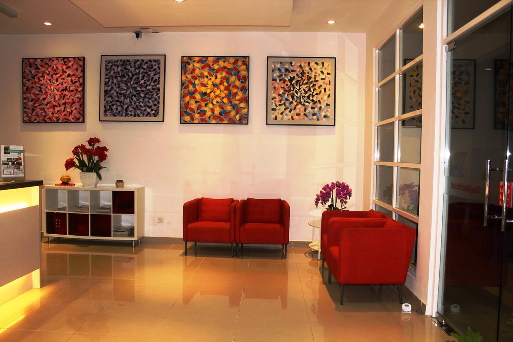 Easyrest Hotel Petaling Jaya Exterior foto
